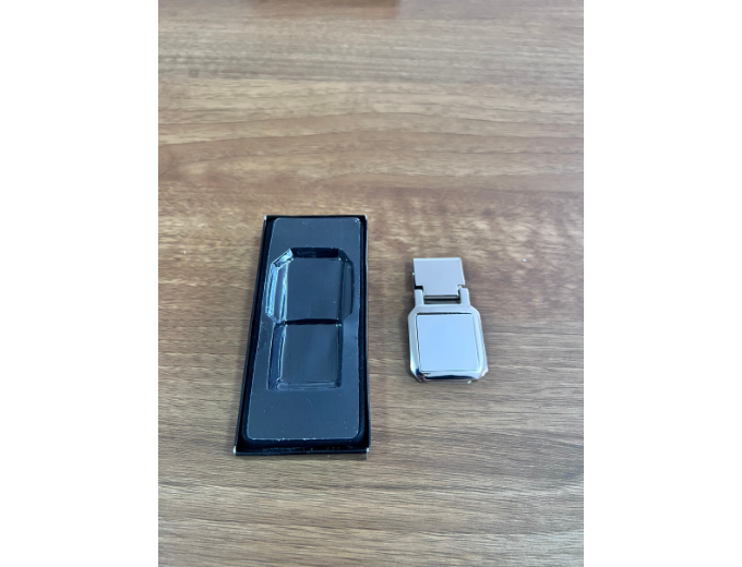 Зажим для денег №2