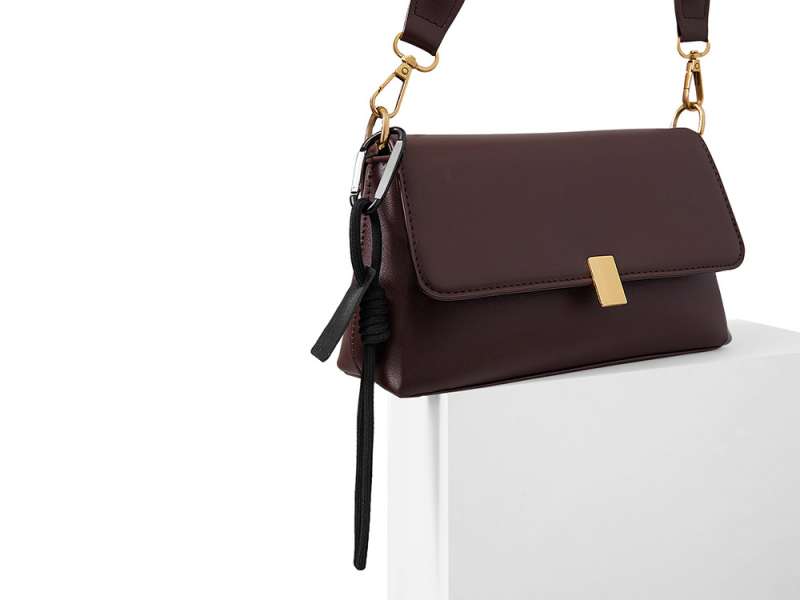 Брелок-веревочка на карабине, черный №5